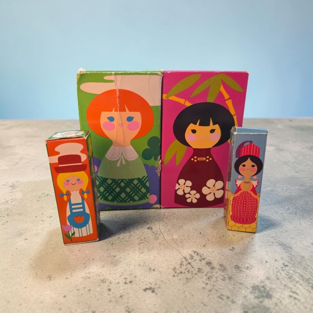 Lot of 4 Vtg Avon Small World Items With Boxes - Bubbles Shampoo Lipkins Cologne